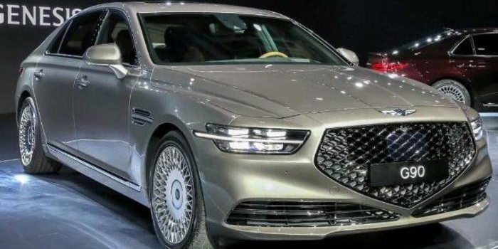 搭载大排量5.0L V8发动机 现代捷恩斯G90正式发布