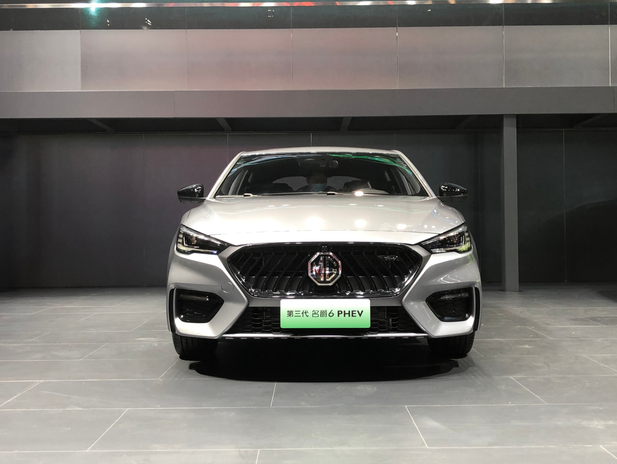 2020成都车展探馆：名爵6 PHEV 亮相