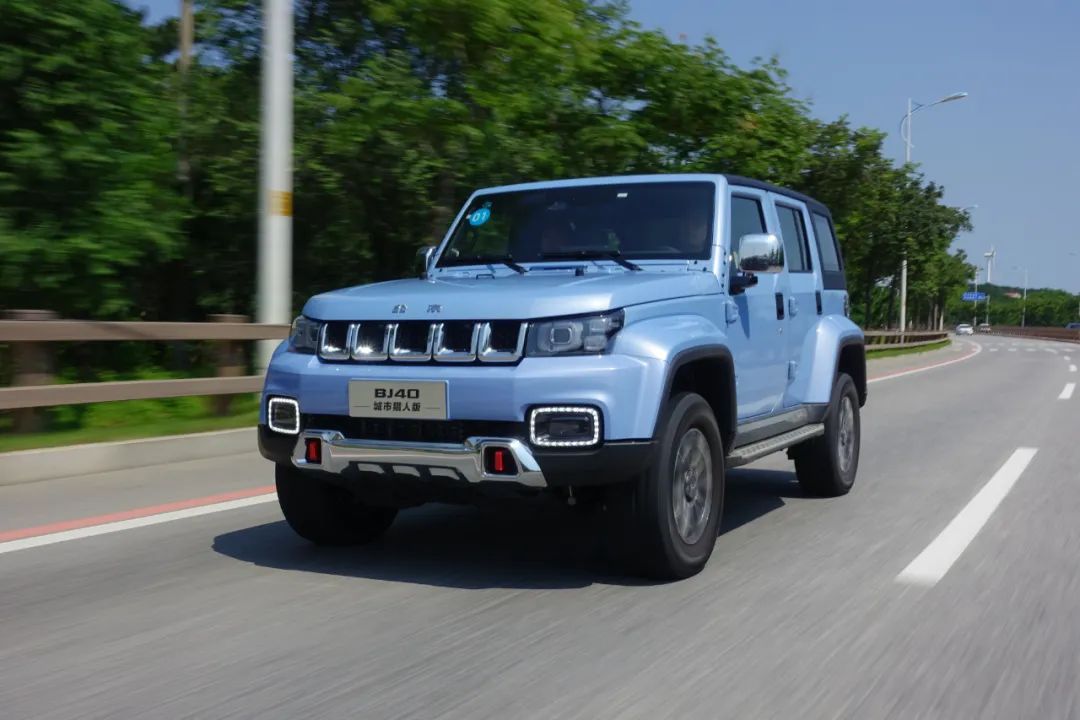 夏日里的一抹“海风蓝”，新款BJ40更城市化